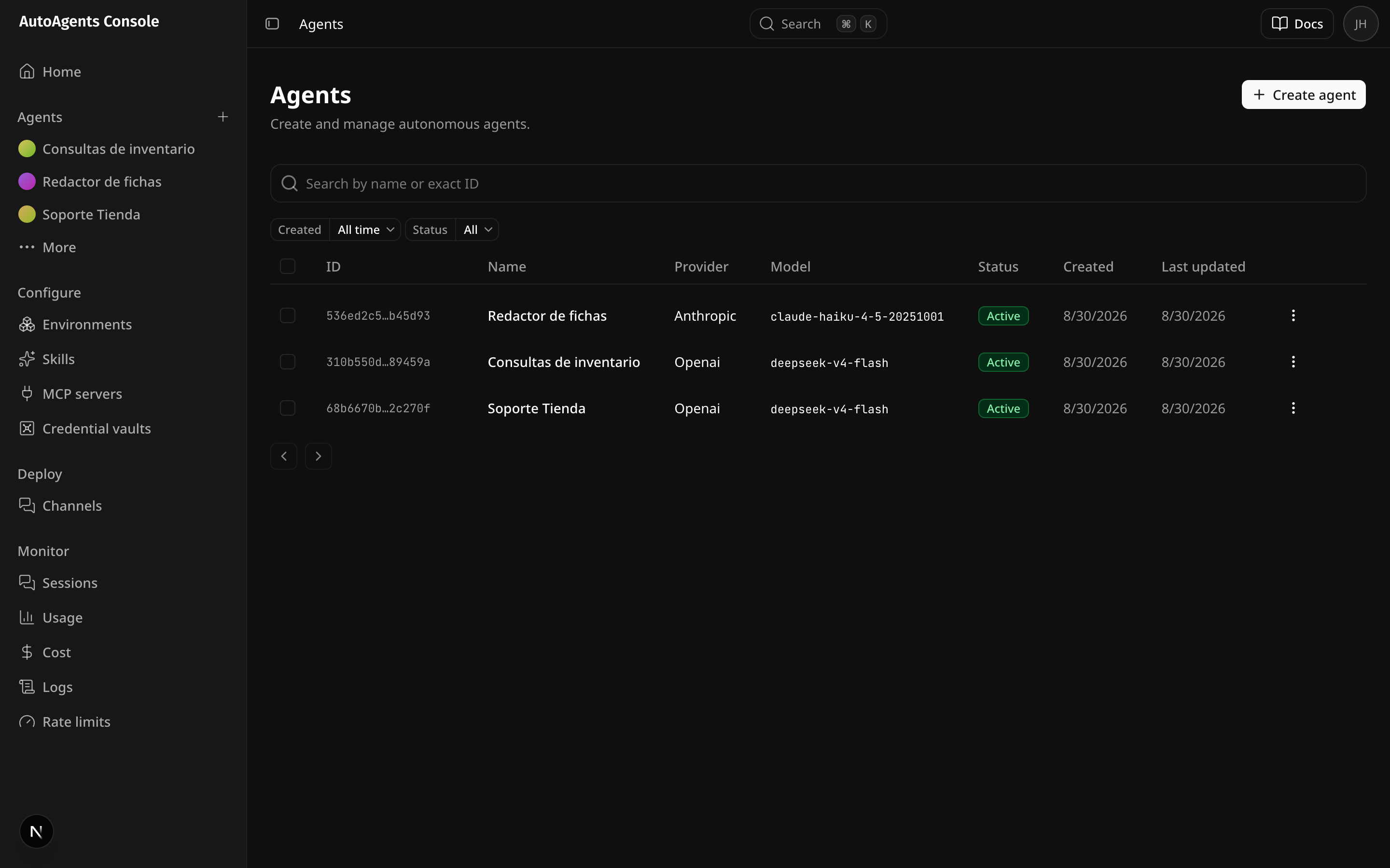 La lista de agentes, con su proveedor, modelo y estado